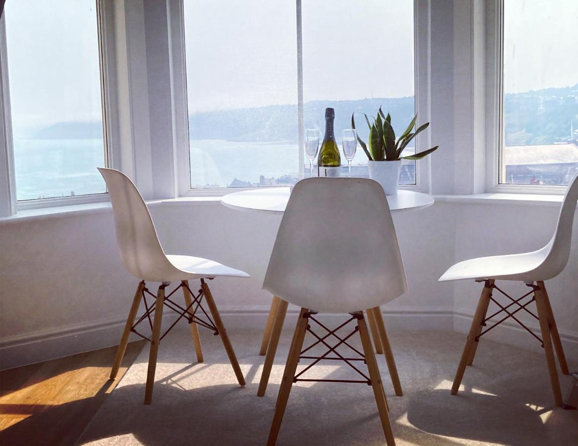 Seascape Scarborough Stunning Seaview Holiday Home Apartment Exteriör bild