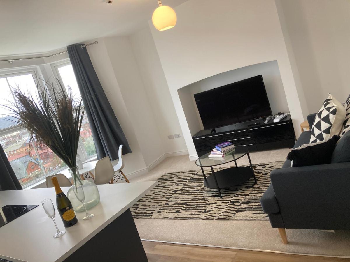 Seascape Scarborough Stunning Seaview Holiday Home Apartment Exteriör bild
