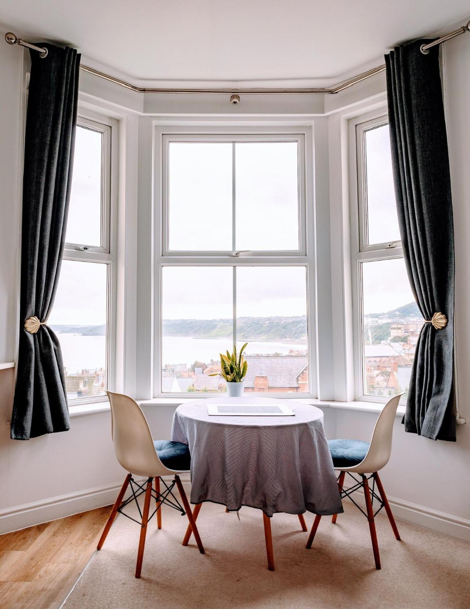 Seascape Scarborough Stunning Seaview Holiday Home Apartment Exteriör bild